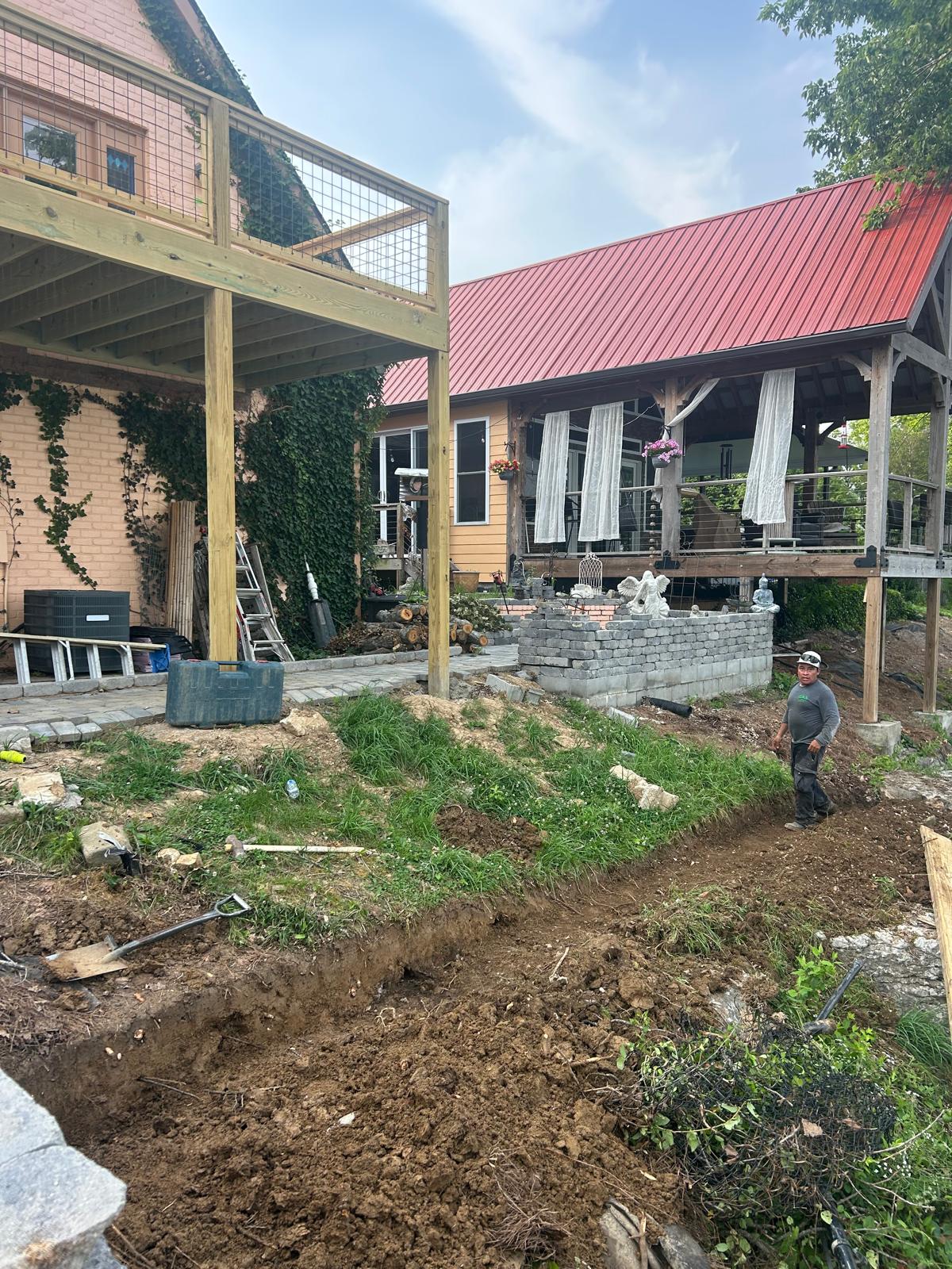 Retaining wall project before construction by Master Scapeworks